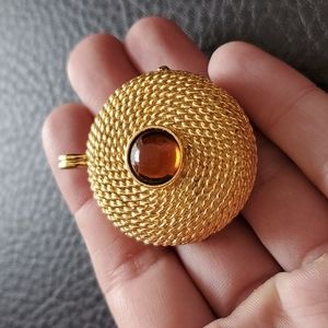 VTG pendant